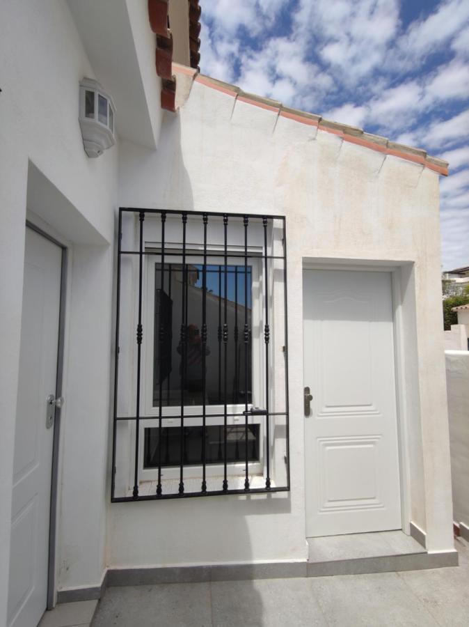 Room Near The Sea Marbella Exterior photo